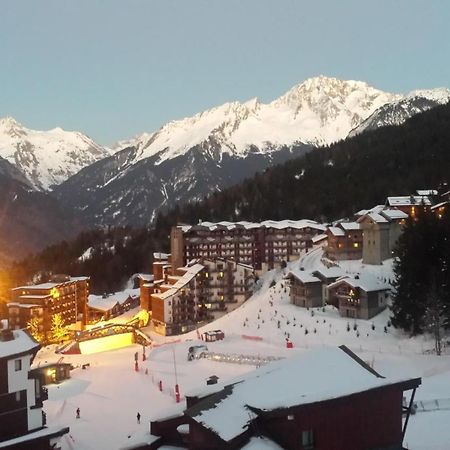 Superbe Appartement En Residence Skis Aux Pieds Courchevel Bagian luar foto